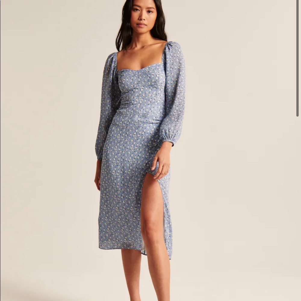 Abercrombie Long-Sleeve Draped Skirt Midi Dress light blue XS